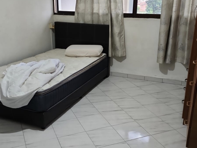 Good size Common Room @ Prime Location, 2mins to Jln Besar Mrt & Bus Stop, Nr Bugis, Nr CBD area
