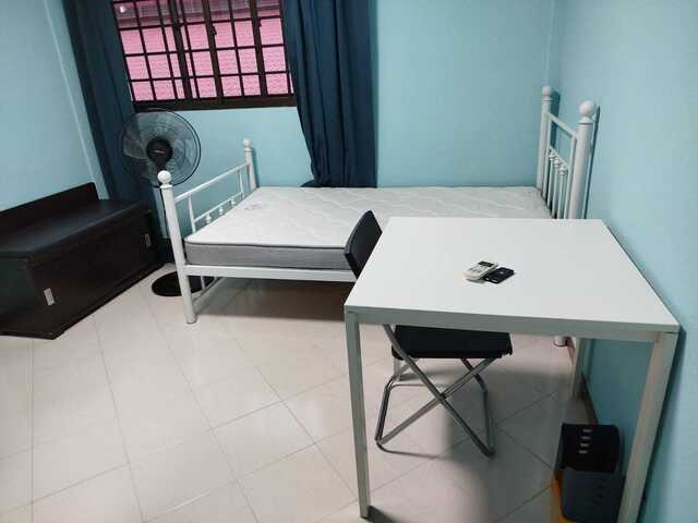 101 Yishun Avenue 5, Common Room, for rent