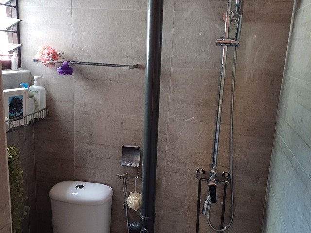 Wifi, fully furnished room with dry clothes, washing machine, minifrodg