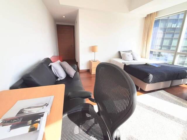 Just Inside CBD - En Suite Big Master Room @ Raffles Quay / Marina Bay MRT...
