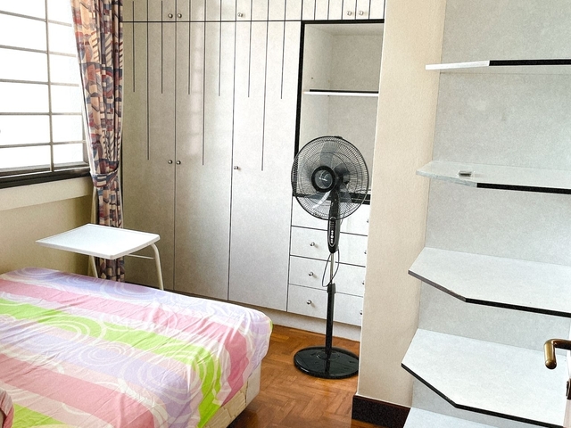 Common Room @ Parc Oasis Condo @ Jurong East Ave 1! NO AGENT FEES!