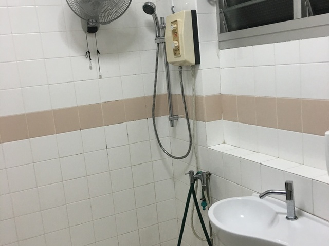 Master Room - Tampines