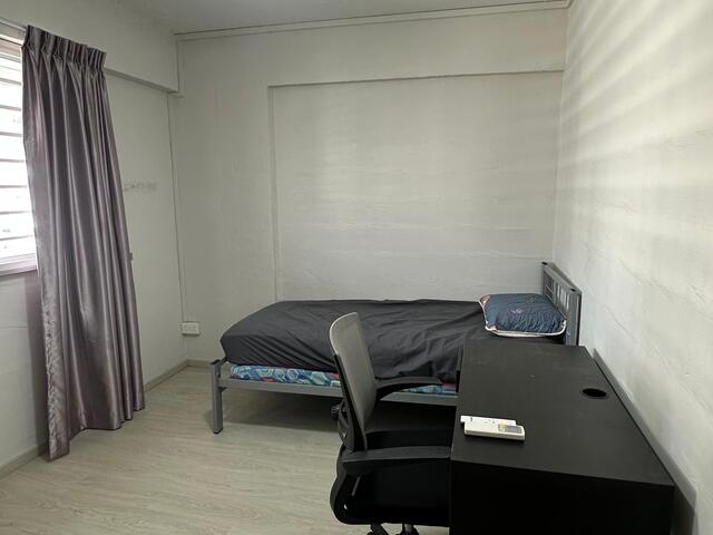 Room for rent in Yishun