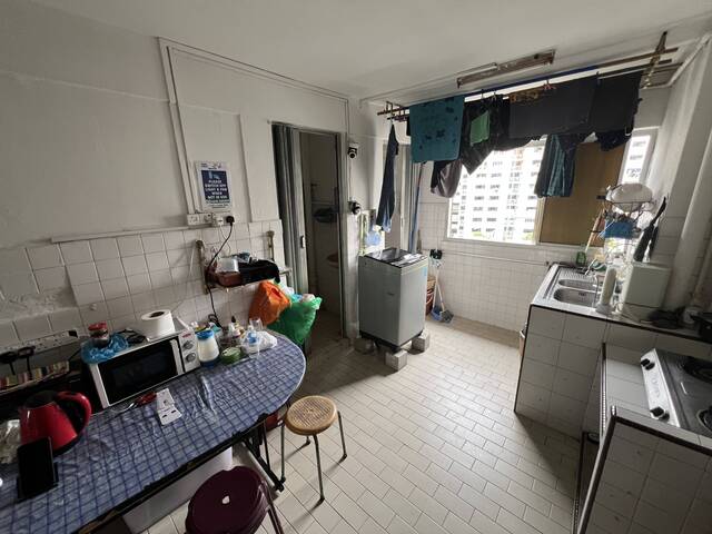 $450 per pax Room sharing blk 620 bedok reservoir rd