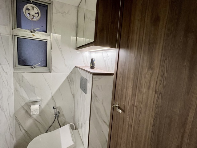 Newly Renovated Next to Fort Canning MRT