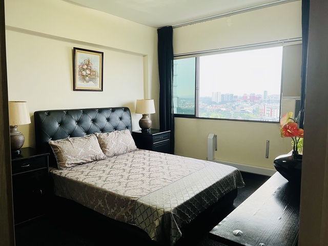 Very Clean & Tidy Private HOMESTYLE Living.