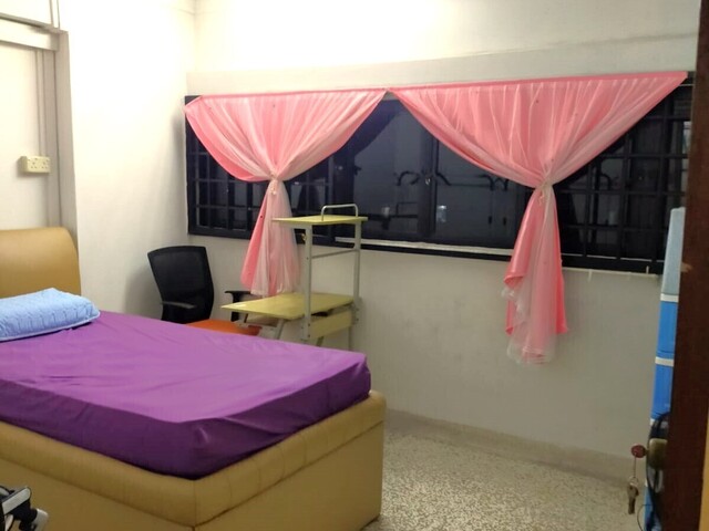 Common room for rent at blk 10 Marsiling Drive. (Single Pax Only) NO AGENT FEE