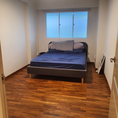 Common Room For Rent