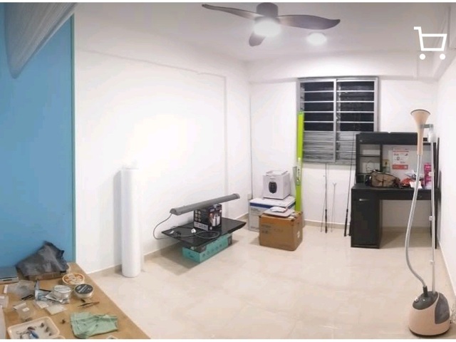 Spacious Common Bedroom for rent
