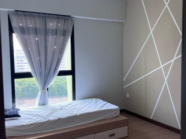 New HDB near tampines west