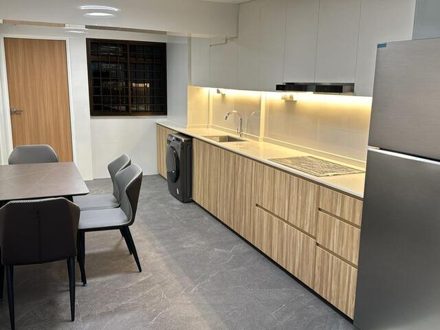 Newly Renovated in Oct 24; Near to Tiong Bahru MRT and Bukit Merah Hawker Centre