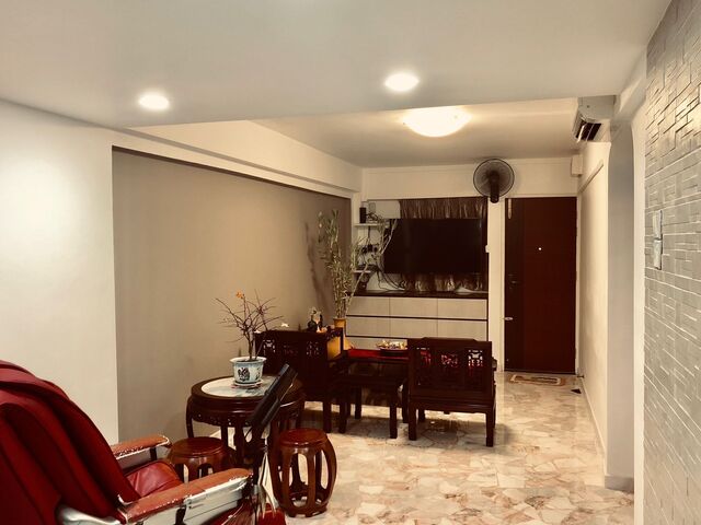 Whole unit fully furnished in the west