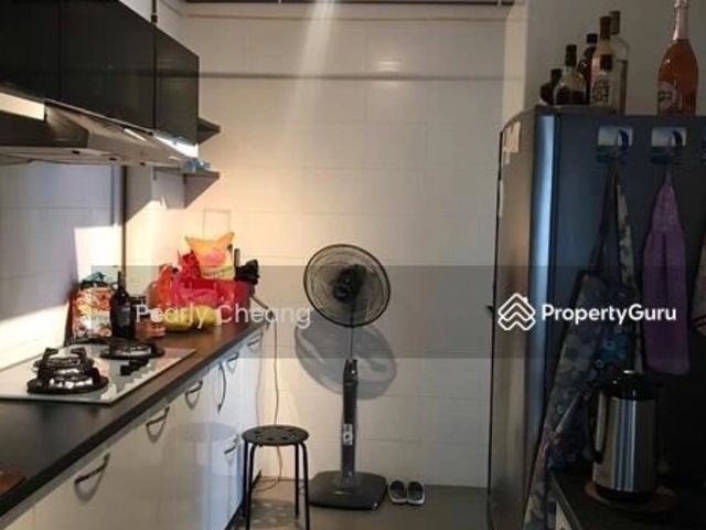 Master Bedroom for rent