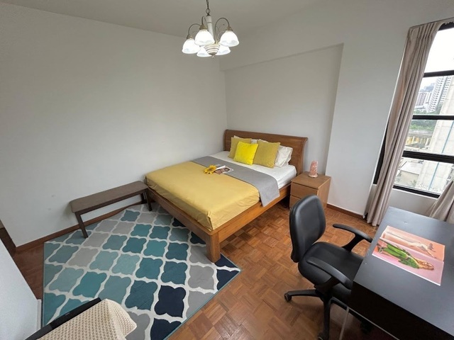 Tiong Bahru MRT - Big Master Room for Rent