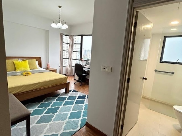 Tiong Bahru MRT - Big Master Room for Rent