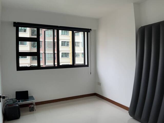 NEW 294A Compassvale Crescent Room for Rent (Furnished)