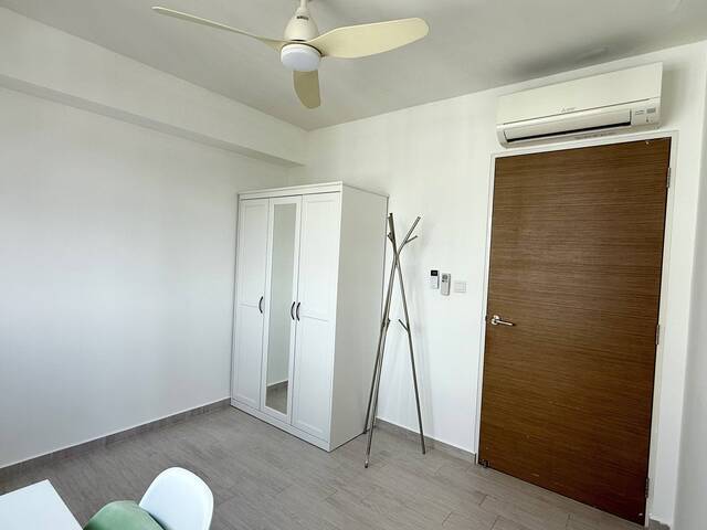Bukit Merah - Room for Rent with New Furniture