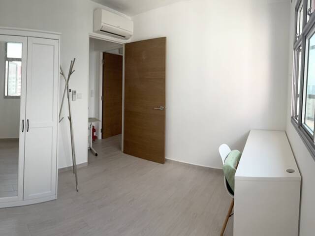 Bukit Merah - Room for Rent with New Furniture