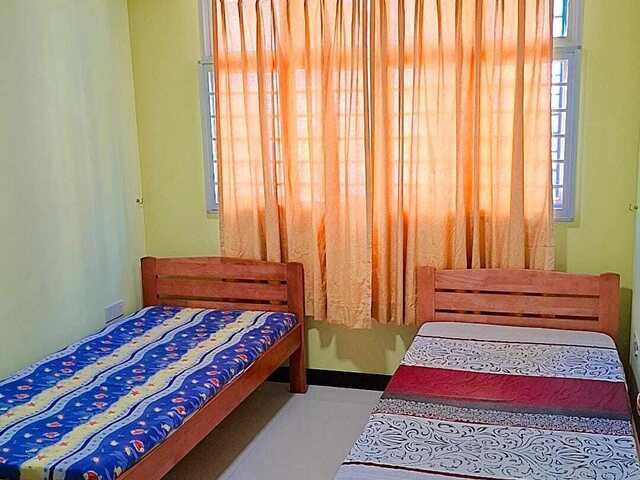 TAMPINES EAST MRT (DT33) COMMON ROOM