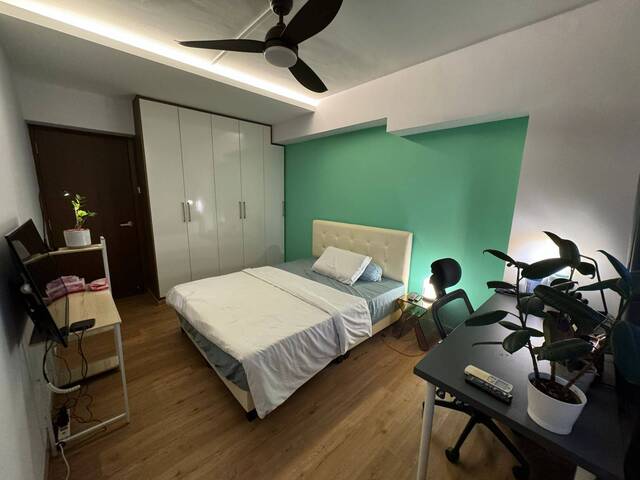 Spacious and fully furnished common bedroom for rent