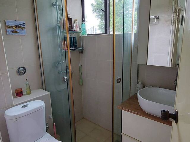 3 months - 6 months Short Term luxurious Double Room with Private Bathroom (Female only)
