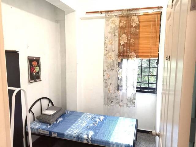 Private singlebed room FPWIN at Farrer Park (Petain court) near city sq mall:
