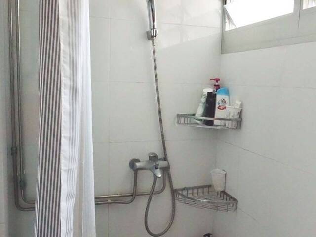 Bedok Big Common Room / kaki bukit mrt