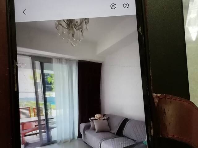 2 mins walk to Lorong Chuan Mrt Stn