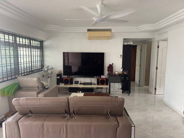 Common Room For Rent - Kaki Bukit 5 mins to MRT