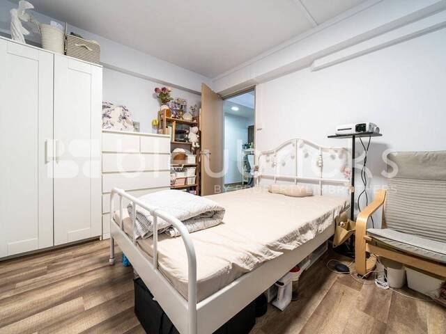 76 Lorong limau whole unit 2BR+ 1 storage room $4000