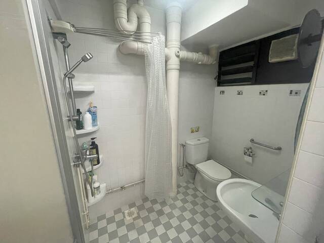 Spacious & Fully Furnished Room for Rent – Clementi (No Agent Fees!)