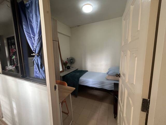 Single Condo Room for Rent - monthly or weekly basis
