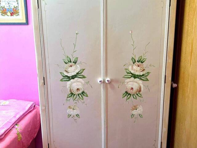 Common Room -For Single Lady staying with Single Landlady