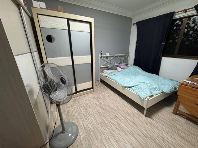 ROOM IN TAMPINES for couple