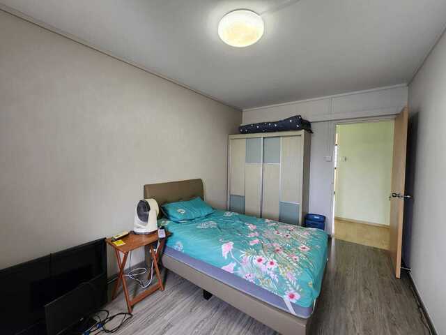 Renovated & Well-Maintained HDB 4A Flat for Rent in BUKIT BATOK West