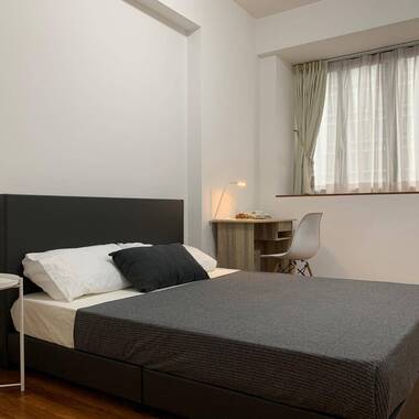 Clean and Cosy and Well Designed Room in Central Singapore