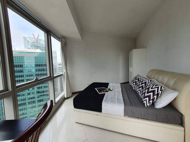 Beautiful Marina Bay View Queen Rm for Rent !!! Expats Visit Today!!!