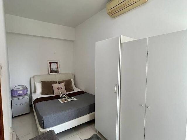 Big Common room with Wonderful view at Raffles Quay