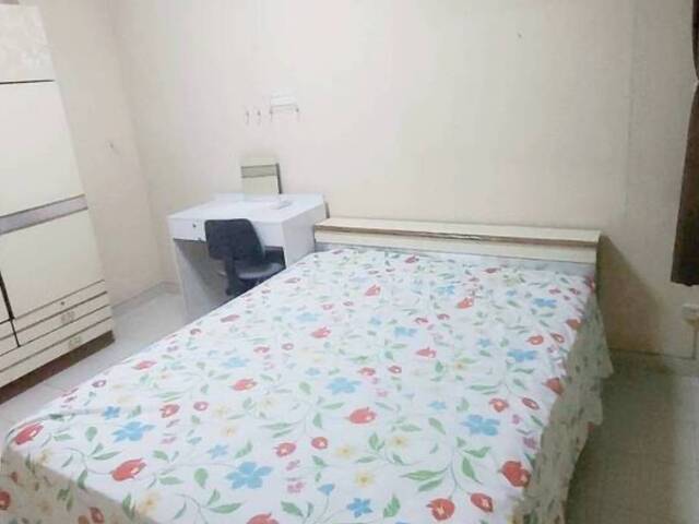 Common room at 898 tampines street 81 for rent! Aircon wifi!