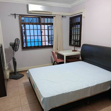 Whole unit 4rm flat, corner unit for rent near SK hospital and mrt