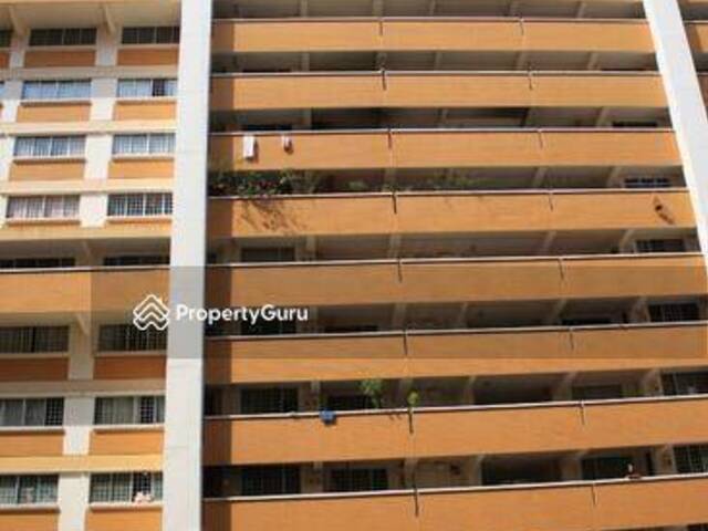 Master Room for rent at Blk 915 Jurong West Street 91! NO AGENT FEE