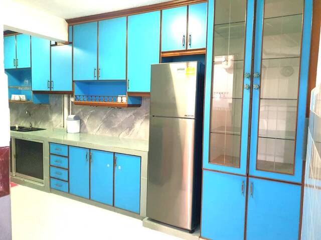 5R flat for rent at Blk 215 Marsiling Lane! NO AGENT FEE