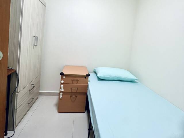 Single room for rent - Hougang