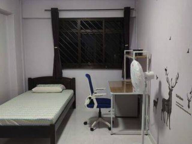 Master and Common room @ 551 Woodlands Drive 44