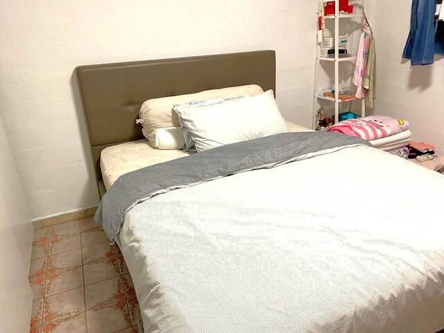 Common room for rent at blk 1 Jalan Bukit Merah. (Female Only) NO AGENT FEE