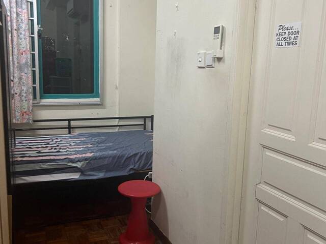 room sharing master's bedroom