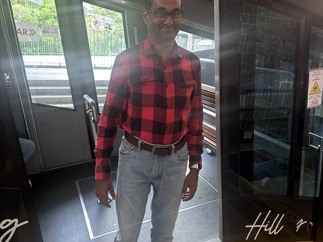 Shanmuganathan Rajan is looking for a room in Central Singapore