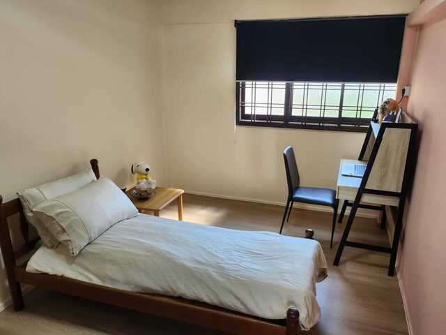 Common room for rent @716 Clementi West Street 2