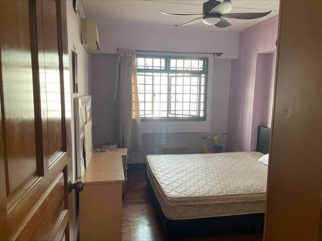 Common Room Rent near Bakau LRT