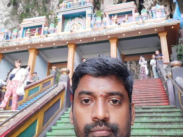 Sathiyanarayanan is looking for a room in East Singapore